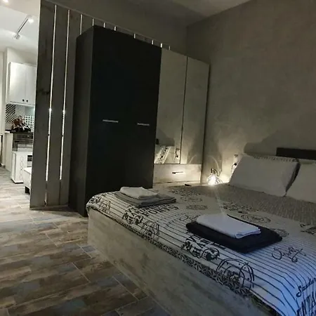 Vivian House شقة